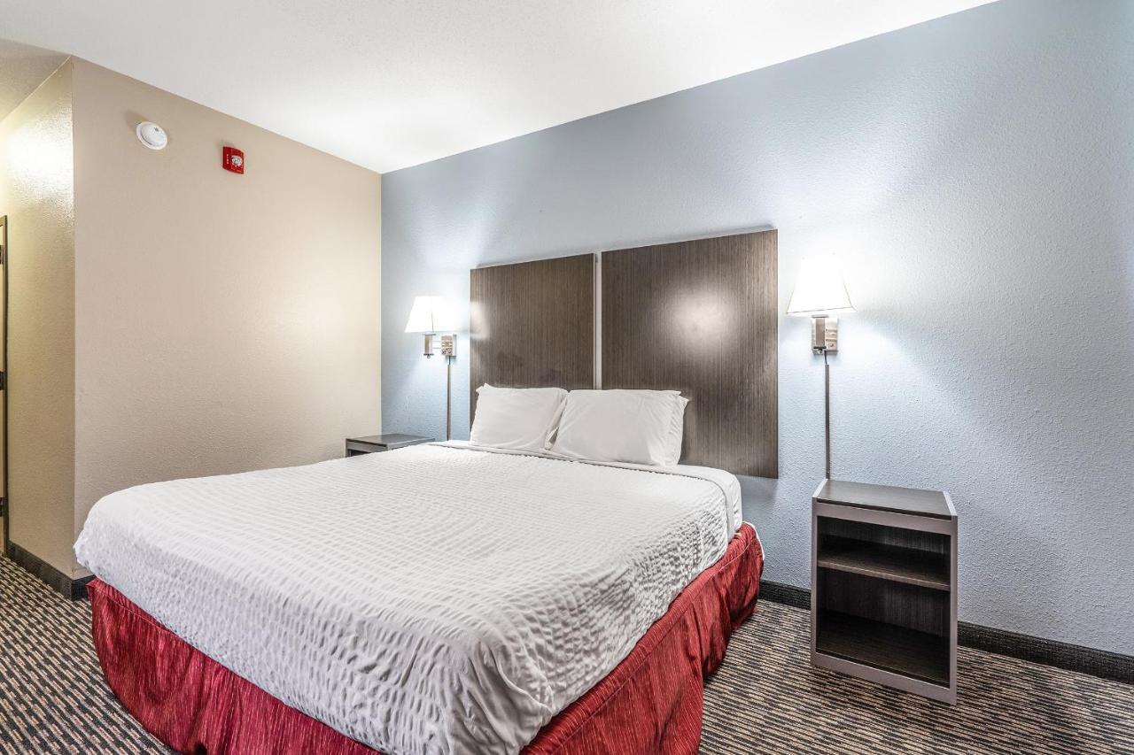 Suburban Northeast - Ooltewah Hotel